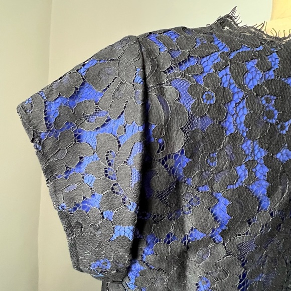 Joie dress, black lace with blue lining - Picture 5 of 6